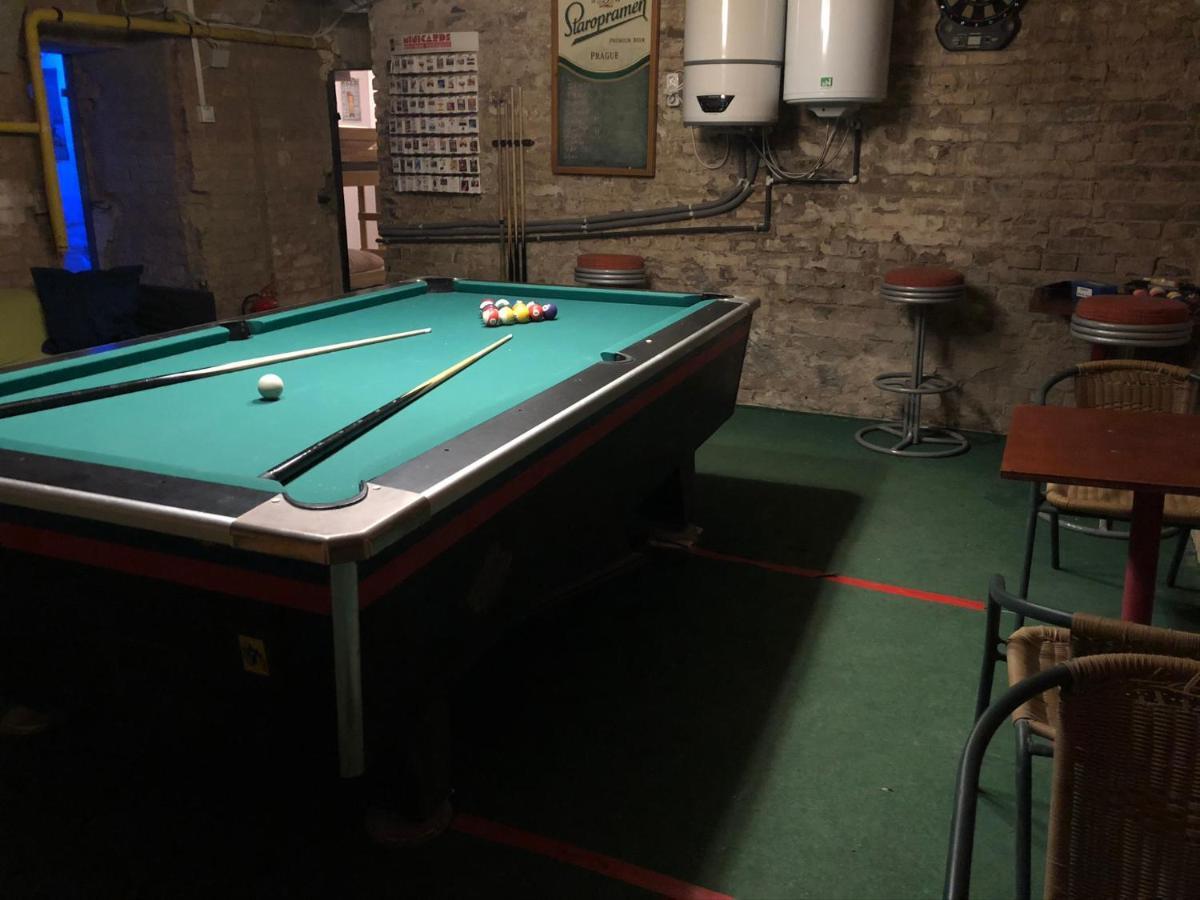 Whole Basement Former Pub2 For Stag Do, Men'S Cave Budapest Eksteriør bilde